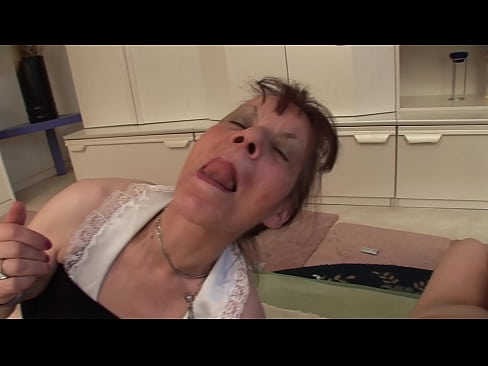 ❤️ To bestemødre og en bestefar har en trekant ❌ Porno hos oss no.klassikaprint.ru ❌️
